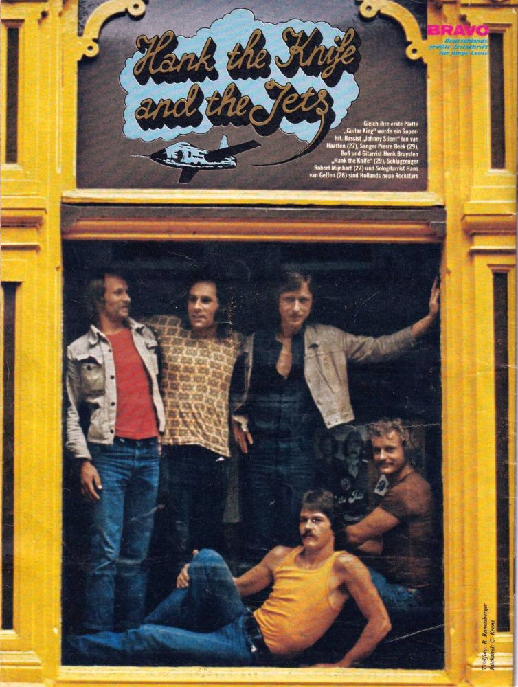 bravo 41 1975 back cover